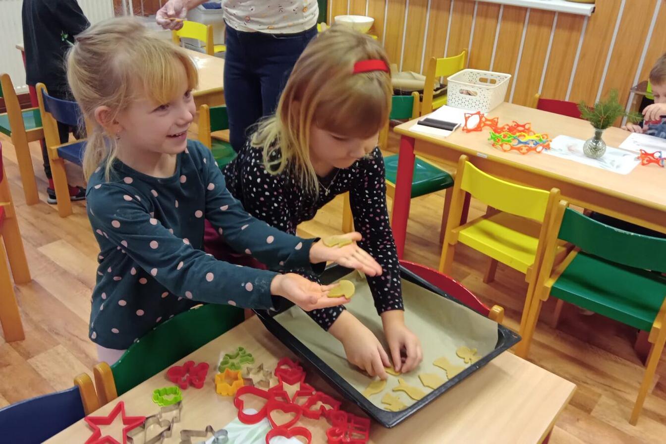 Pečení perníčků