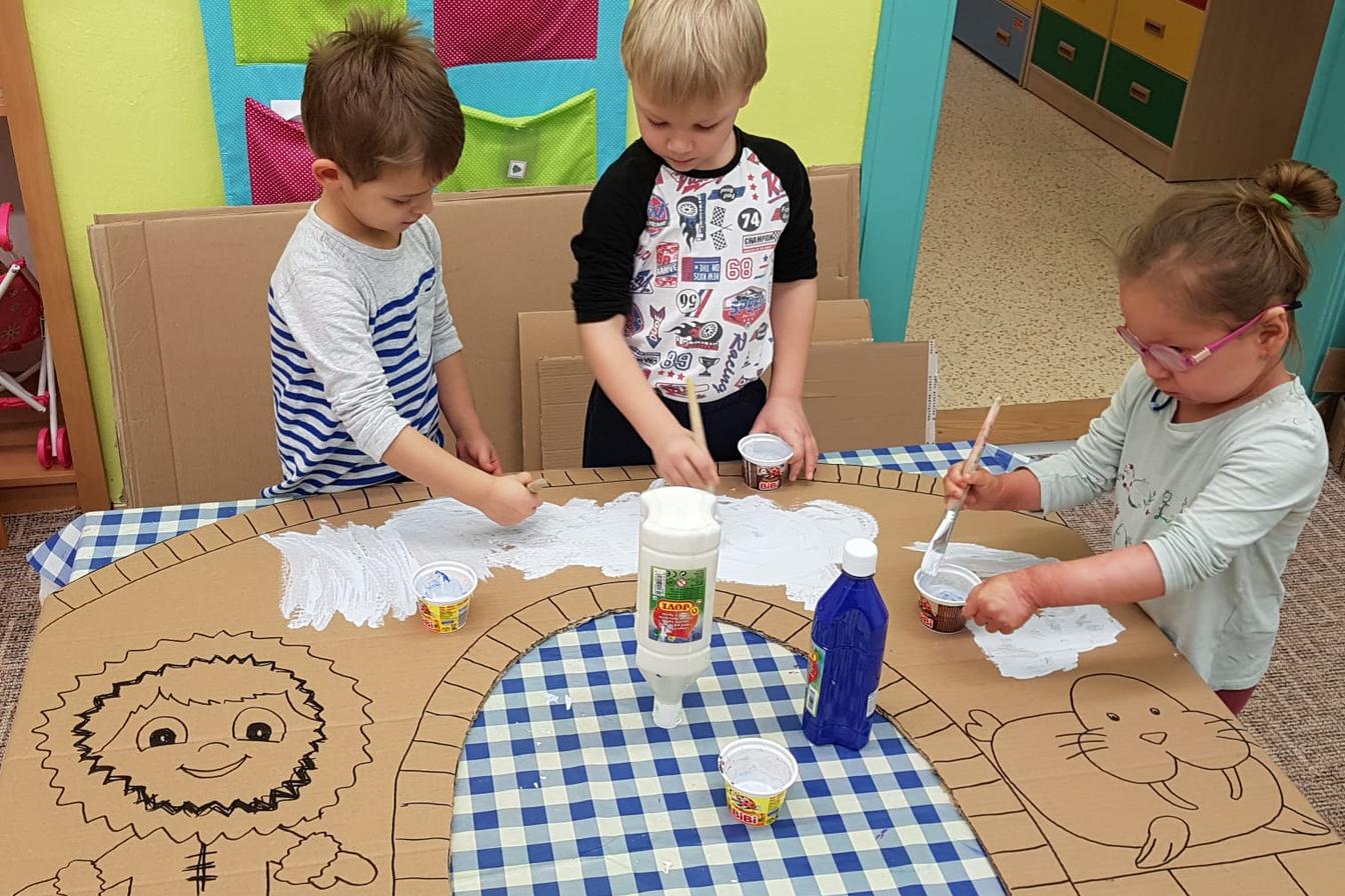 broučci:eskymáci to jsou máci...