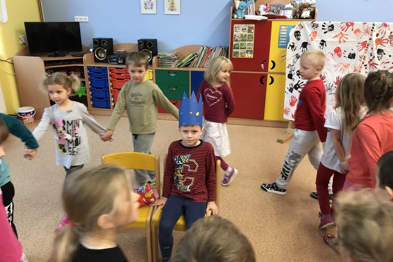 MATOUŠEK SLAVÍ NAROZENINY