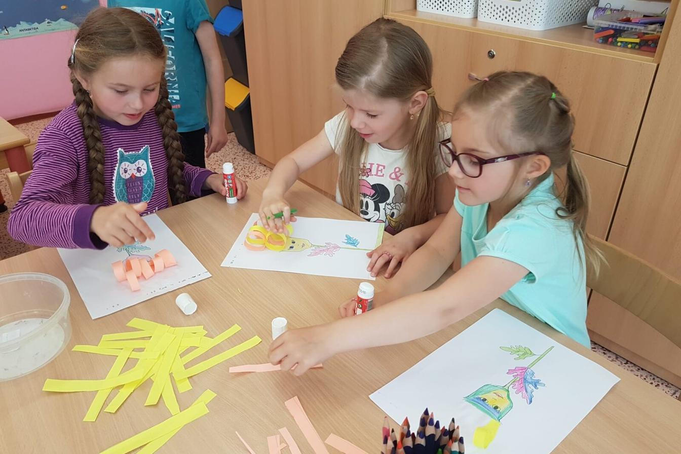 SOVIČKY: ,,JARNÍ LOUKA"