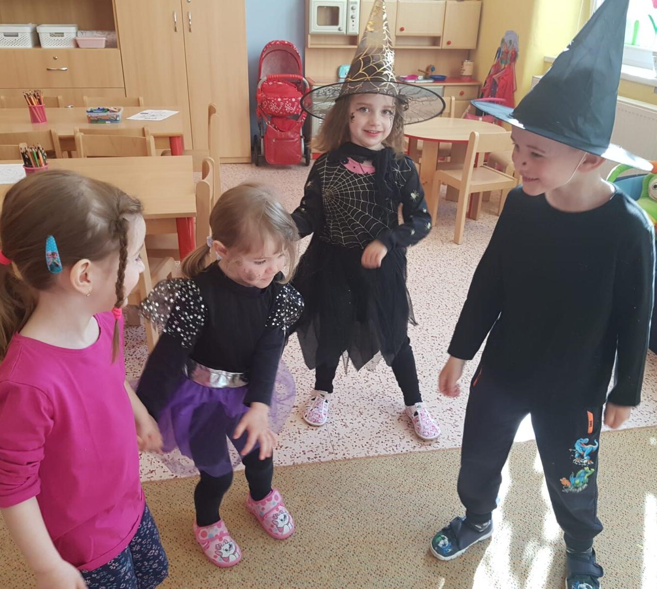 ČARODĚJNICKÝ REJ - 1