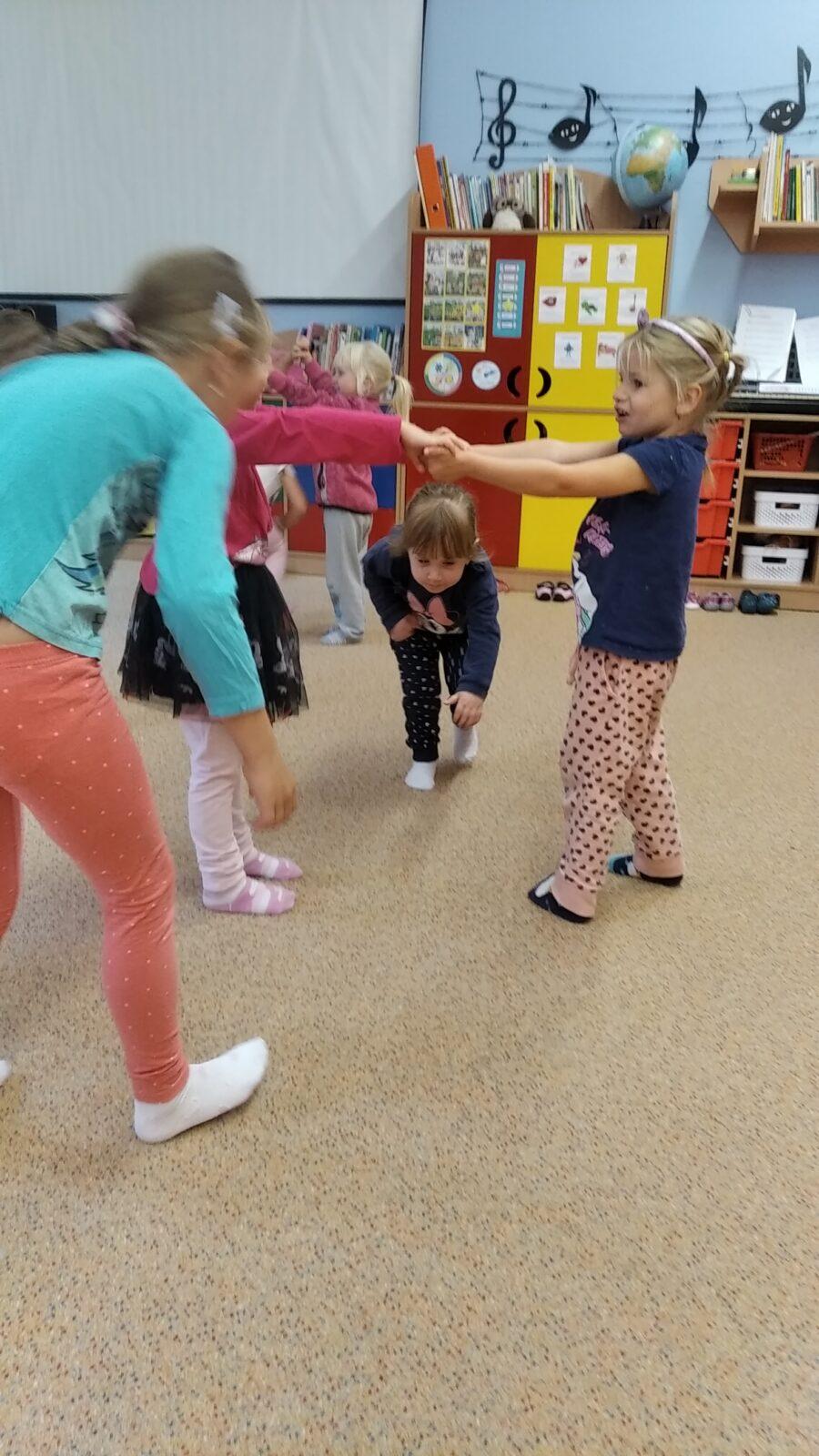 broučci: lesní dobrodružství se sovičkou jůlinkou - 5