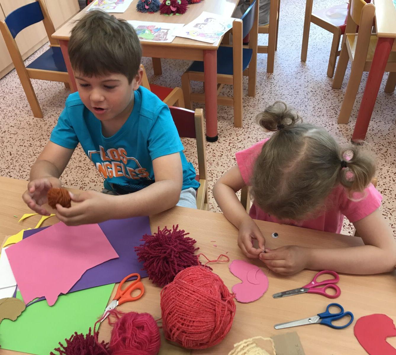 SOVIČKY: ,,DĚTI MAJÍ SVÁTEK" - 2