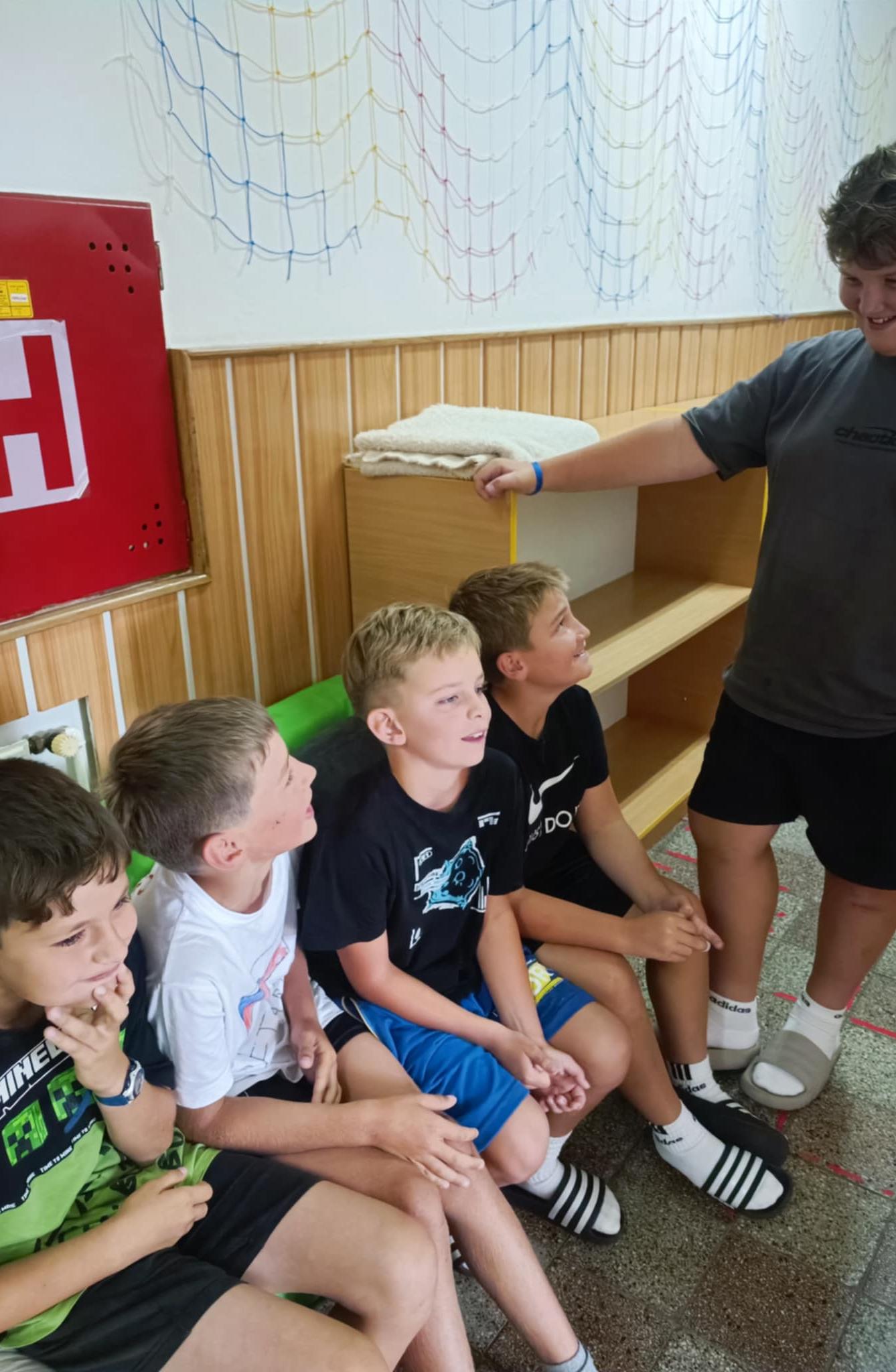 TÝDEN PLNÝ ZÁBAVY II - čtvrtek - 8