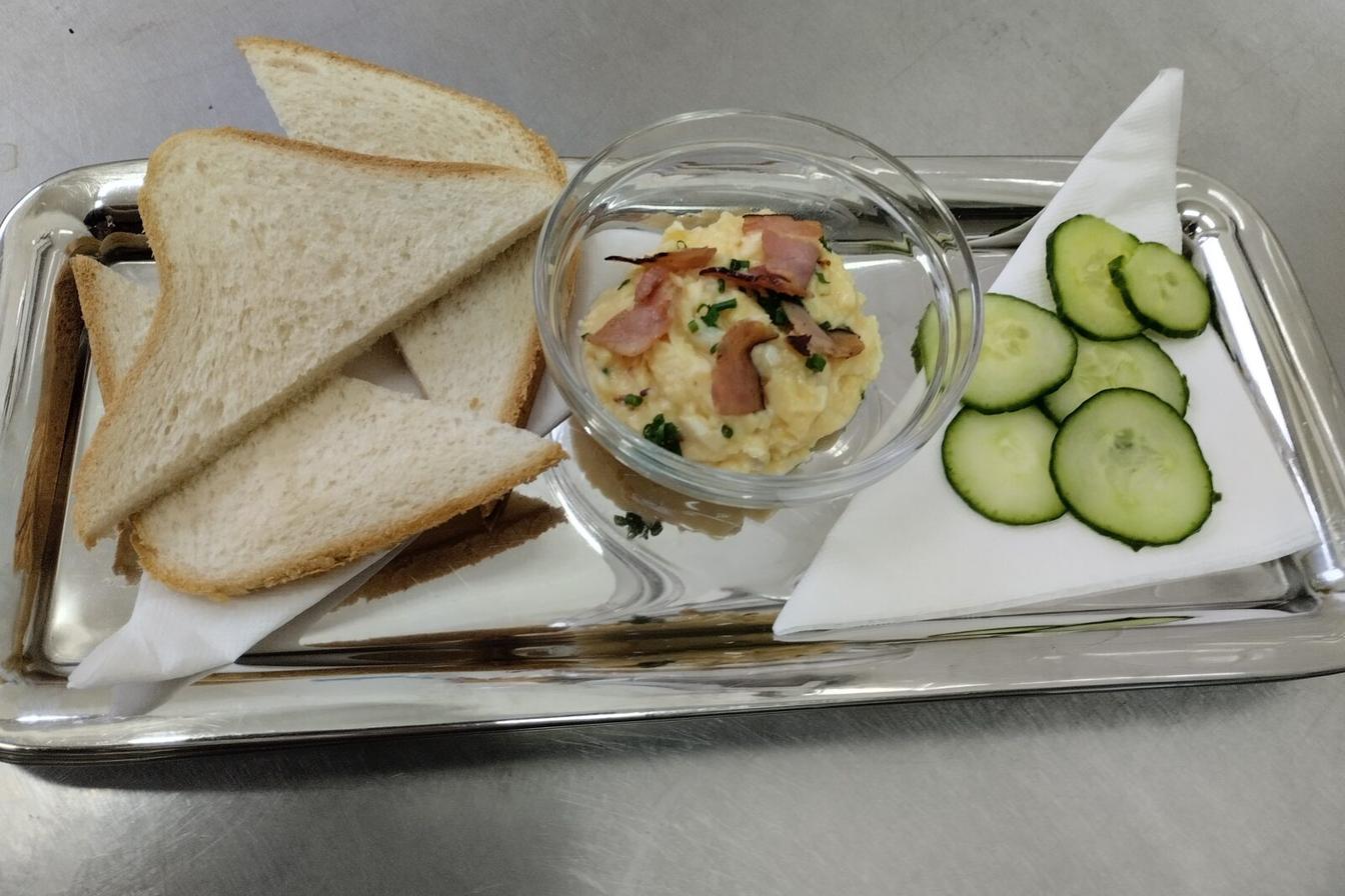 Týden s anglickými reáliemi a rodilým mluvčím