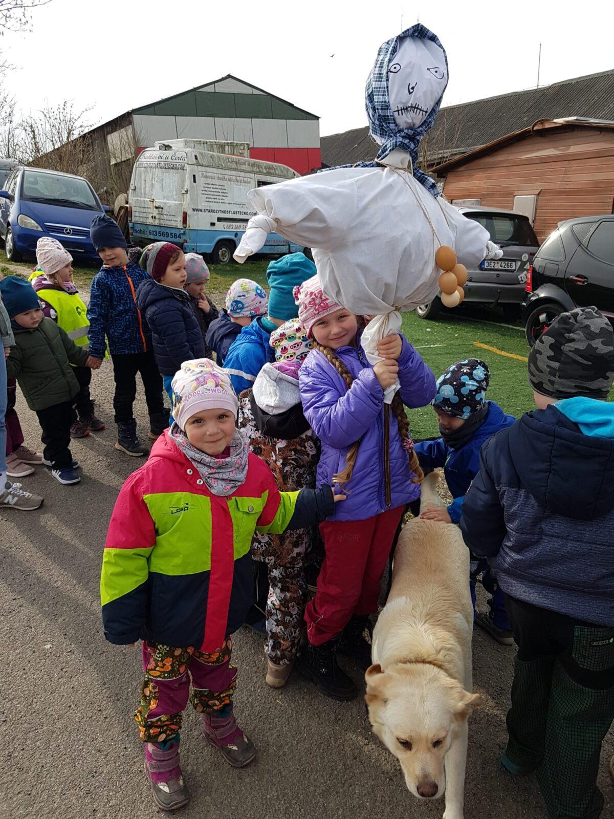 VYNÁŠENÍ MORANY - 12