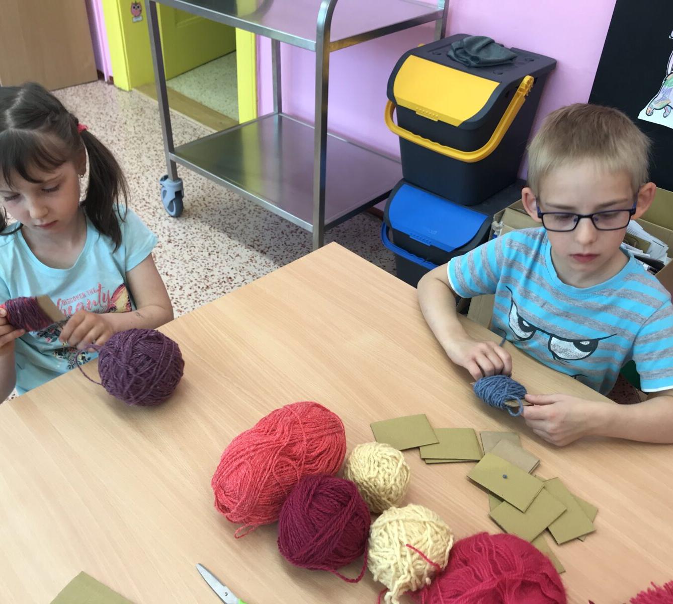 SOVIČKY: ,,DĚTI MAJÍ SVÁTEK" - 12