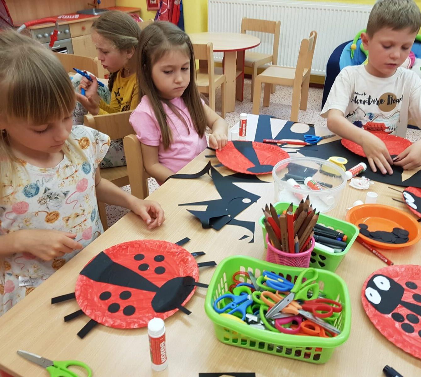 SOVIČKY: ,,JARNÍ LOUKA" - 15