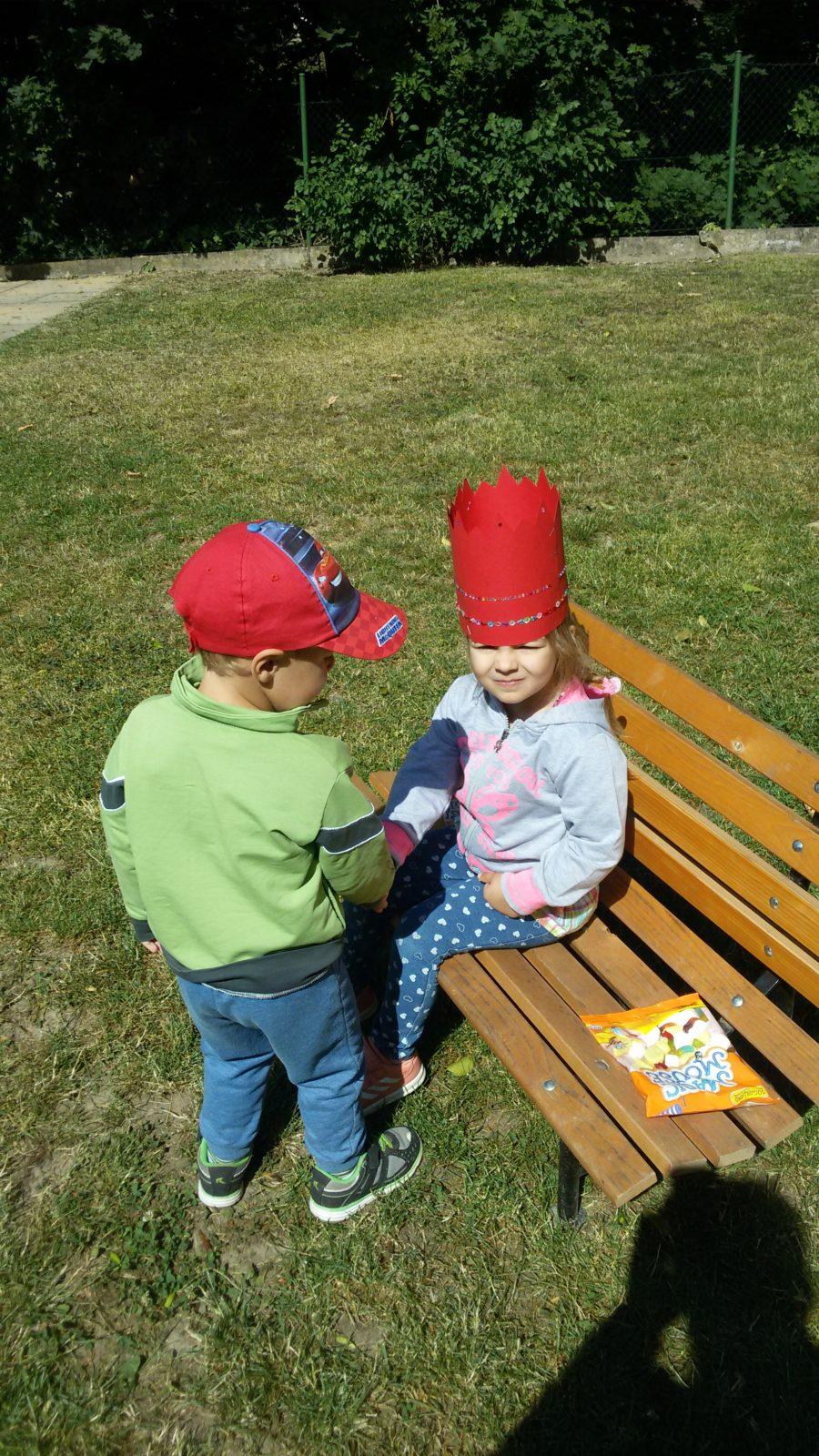 Broučci slaví: Sofinka měla narozeniny - 19