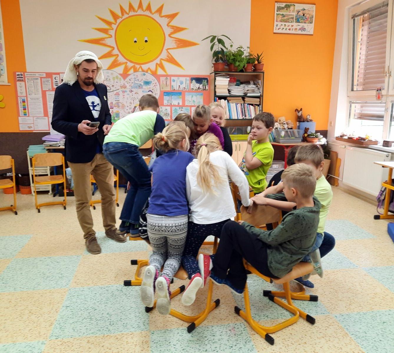 25. 10. Jsme parta - 20