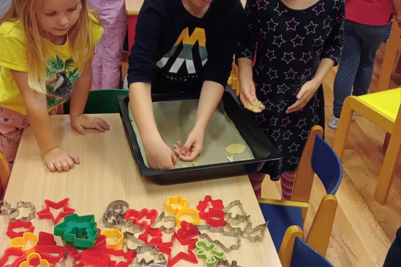 Pečení perníčků