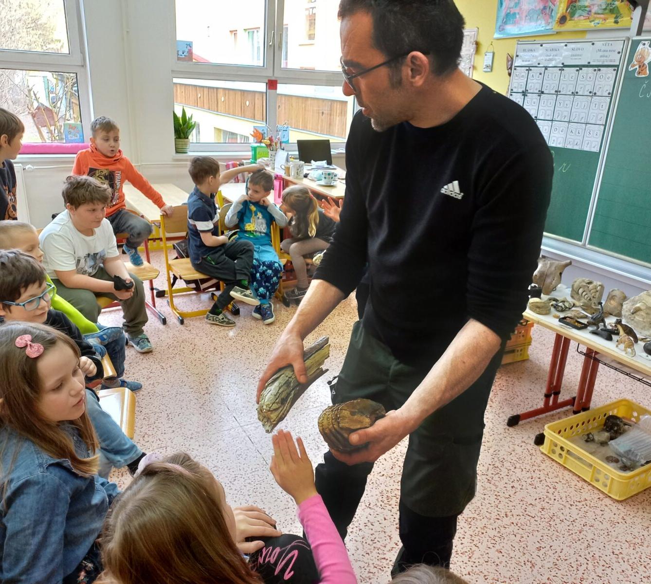 "Cesta do pravěku" v 1. třídě - 22