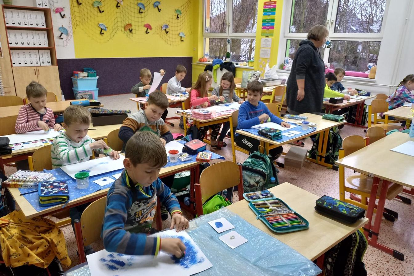 Druháčci tvořili výrobky na vánoční jarmark