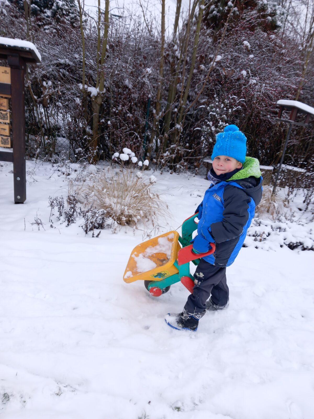 Hrátky na sněhu - 4