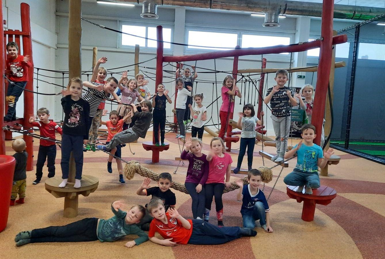 1. třídy - výlet do SkiPi parku Letohrad - 15