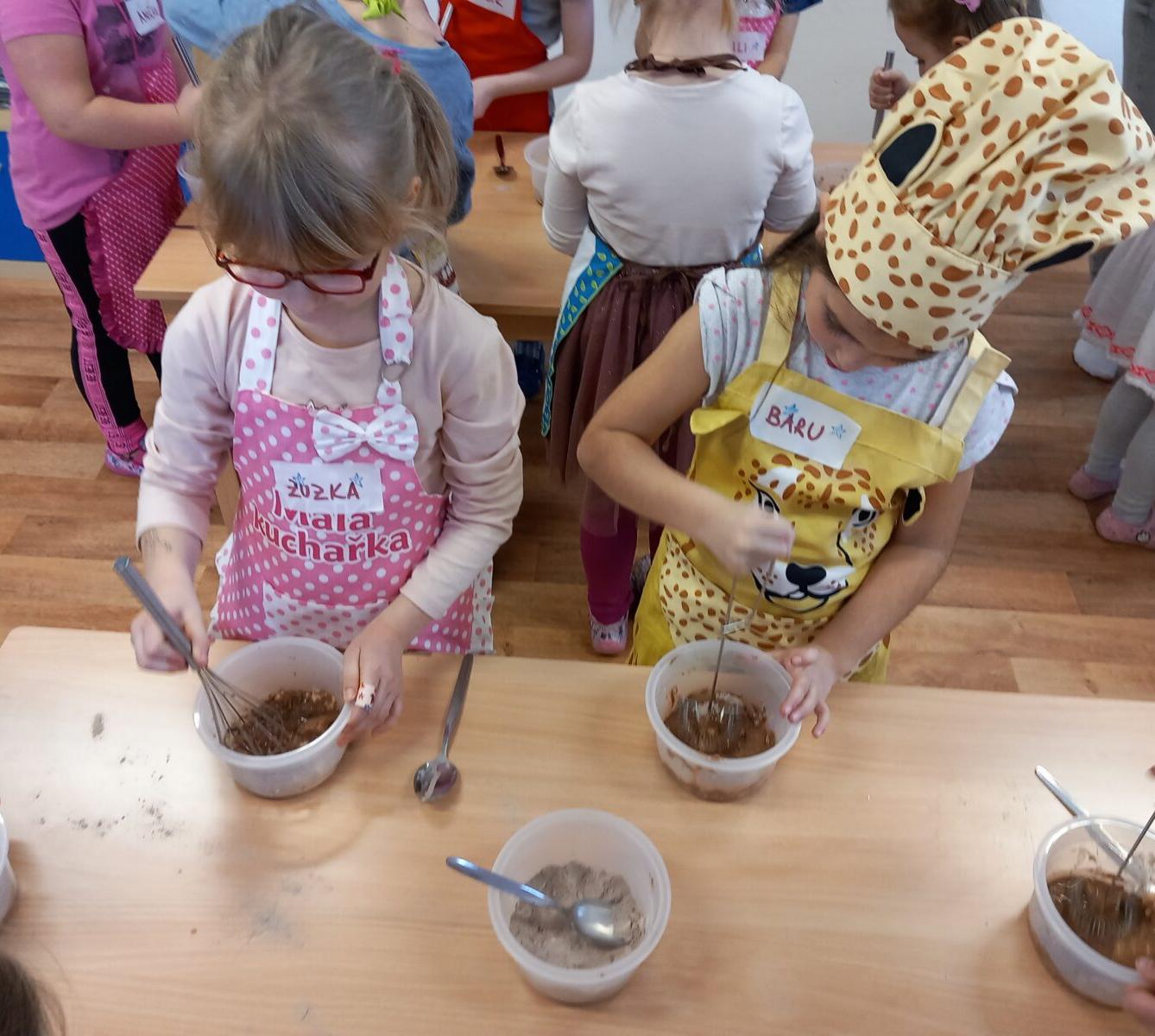 Pan kuchař a pečení muffinů - 16