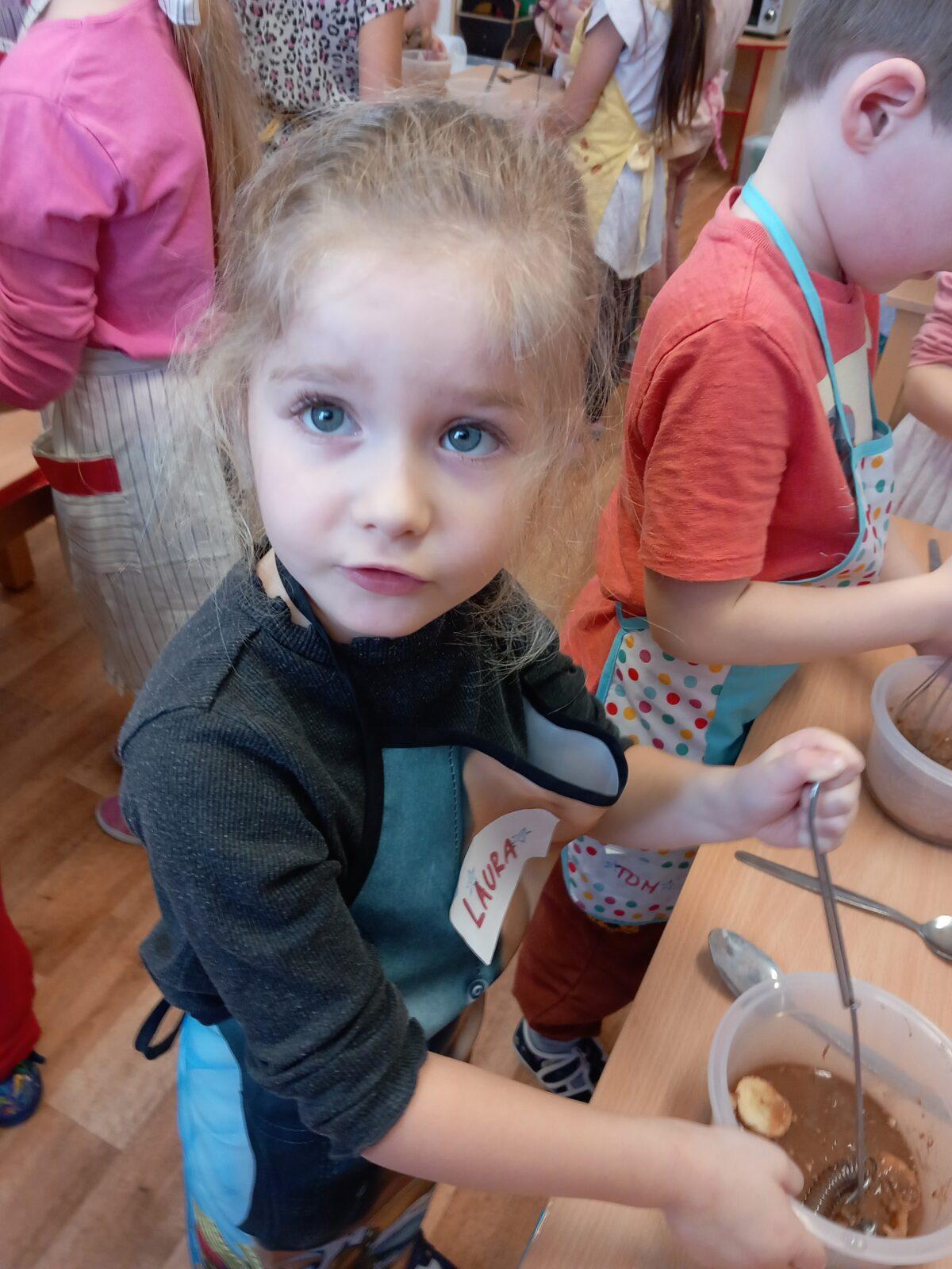 Pan kuchař a pečení muffinů - 21