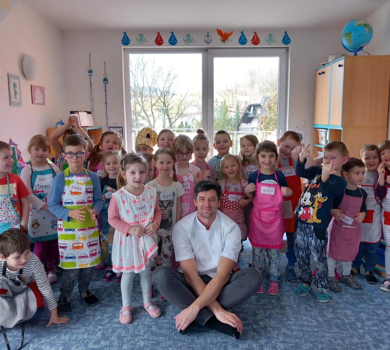 Pan kuchař a pečení muffinů - 32