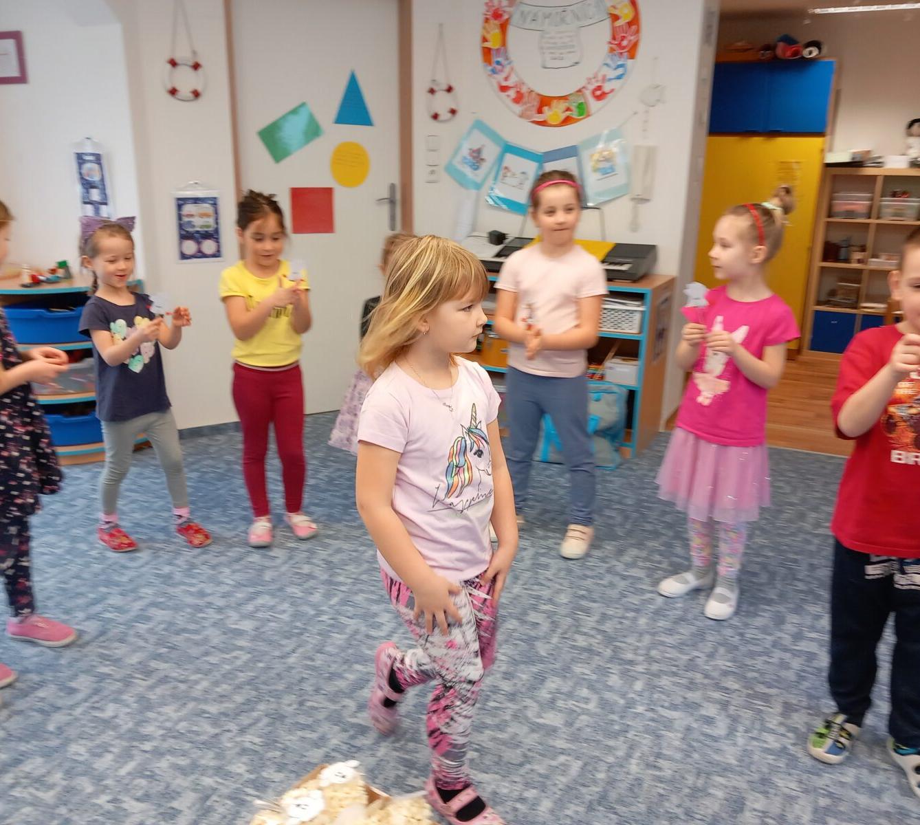 Nicolka slaví narozeniny - 12