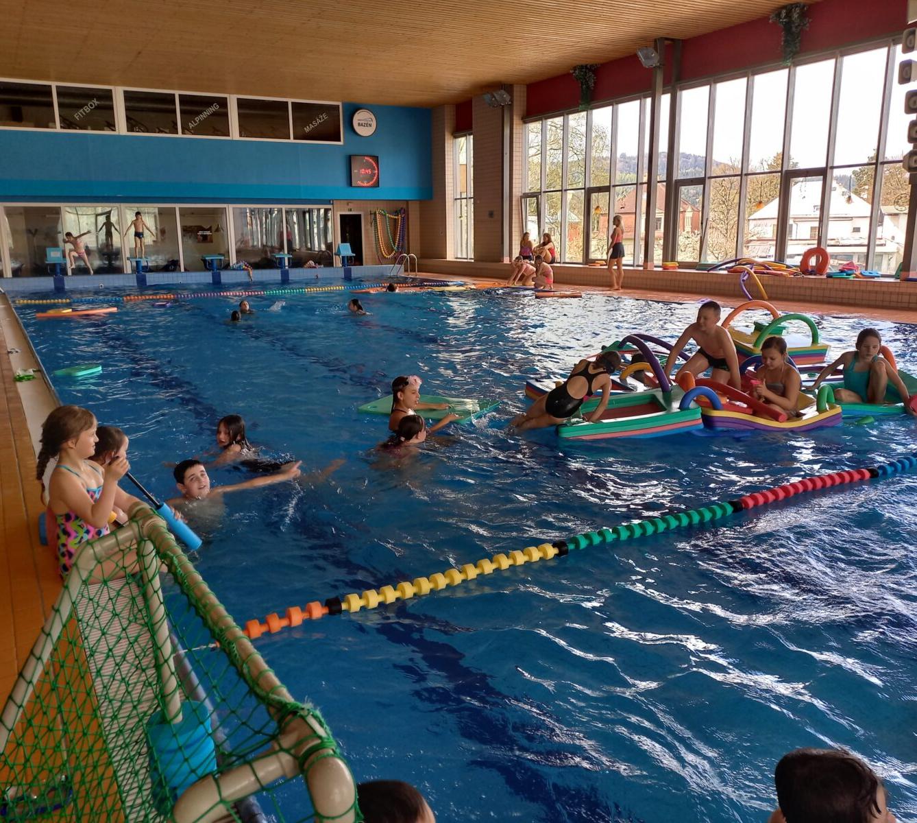 Ukončení plaveckého výcviku ve 2., 3. a 4. třídě - 9