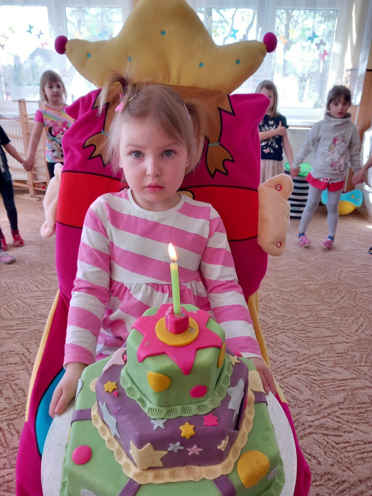 Emilka slaví narozeniny - 1