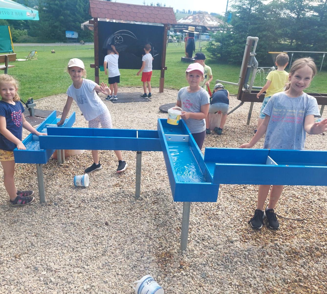 1.A + 1.B na výletě v Pinquin parku - 5