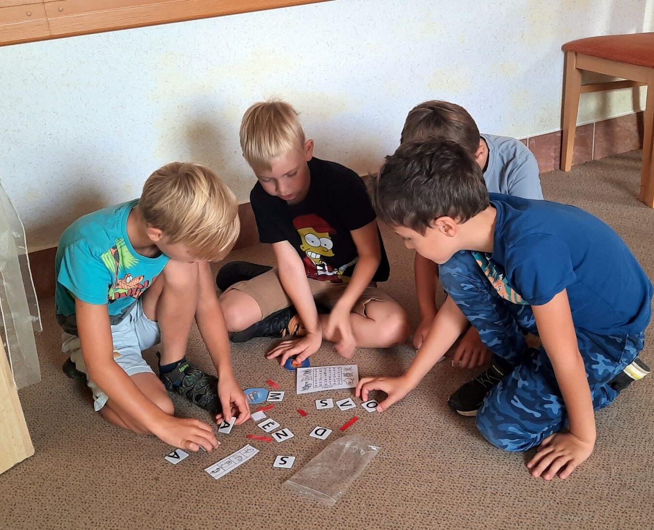 18. 9. Pasování na čtenáře, 2.B - 1