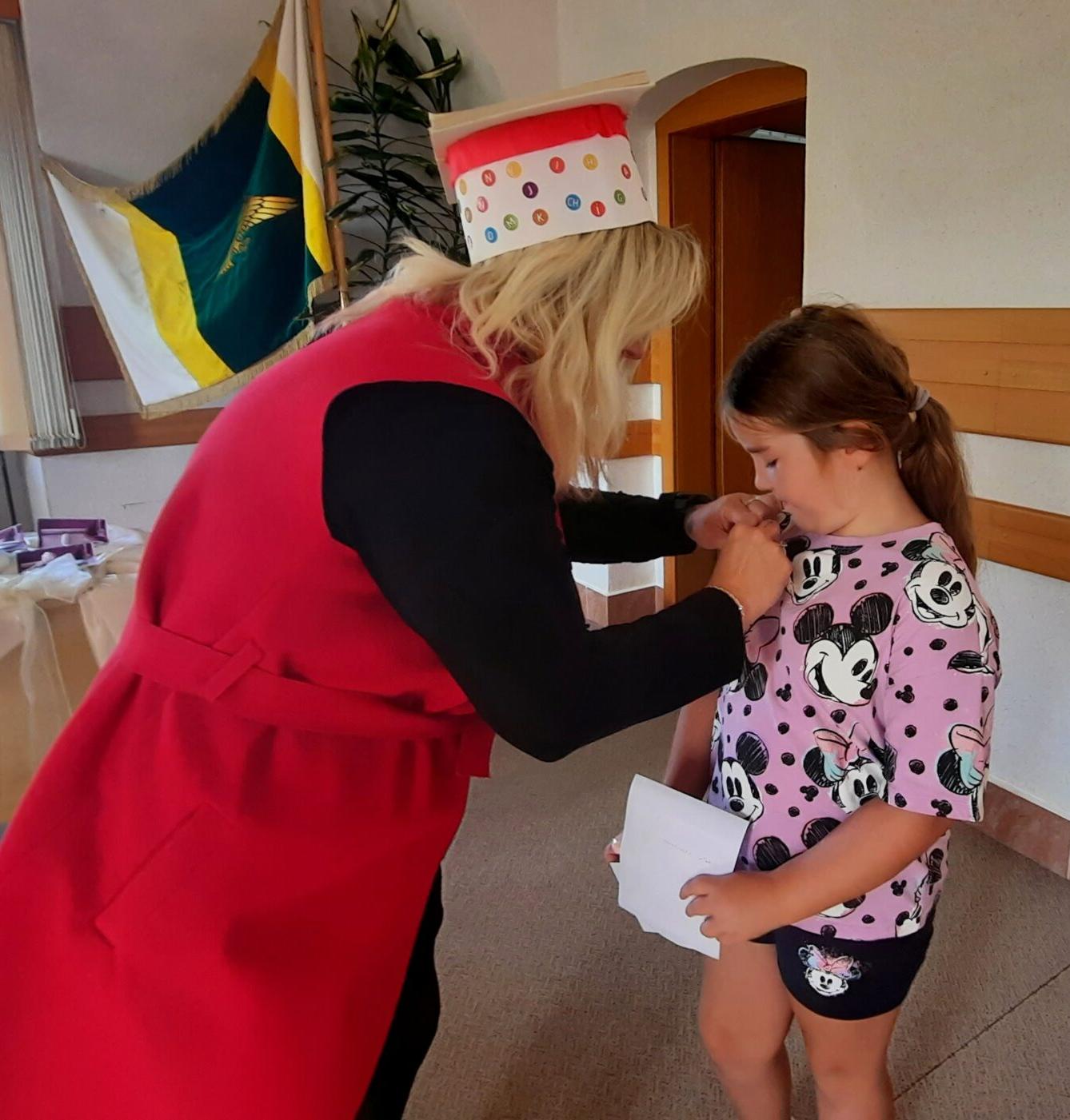 18. 9. Pasování na čtenáře, 2.B - 40