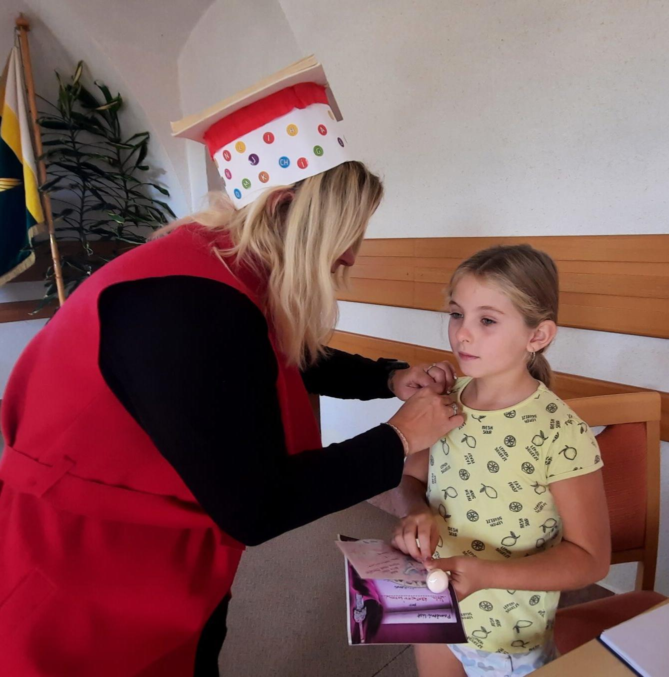 18. 9. Pasování na čtenáře, 2.B - 49