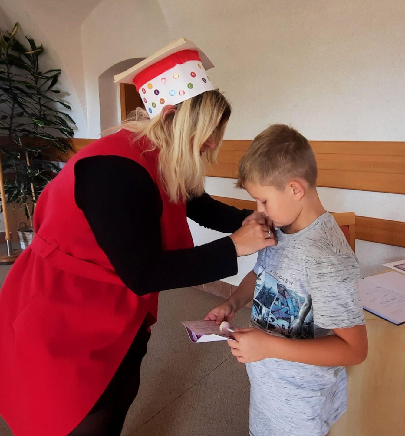 18. 9. Pasování na čtenáře, 2.B - 58