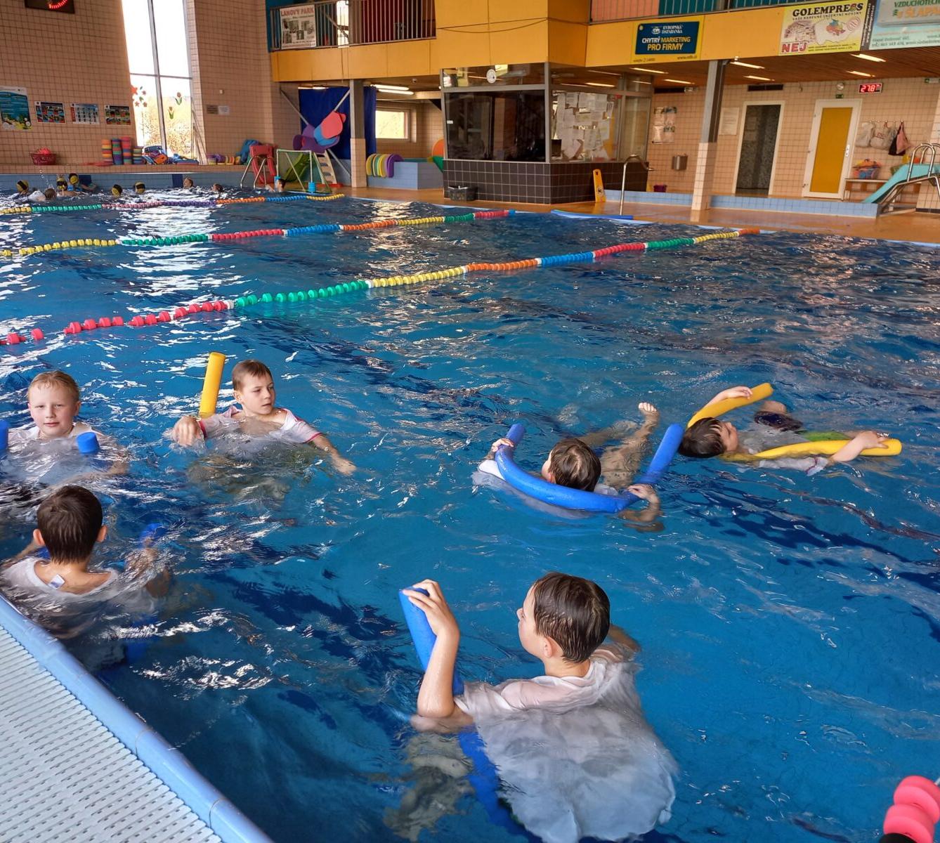 Plavání druháčků a třeťáčků pokračuje... - 9