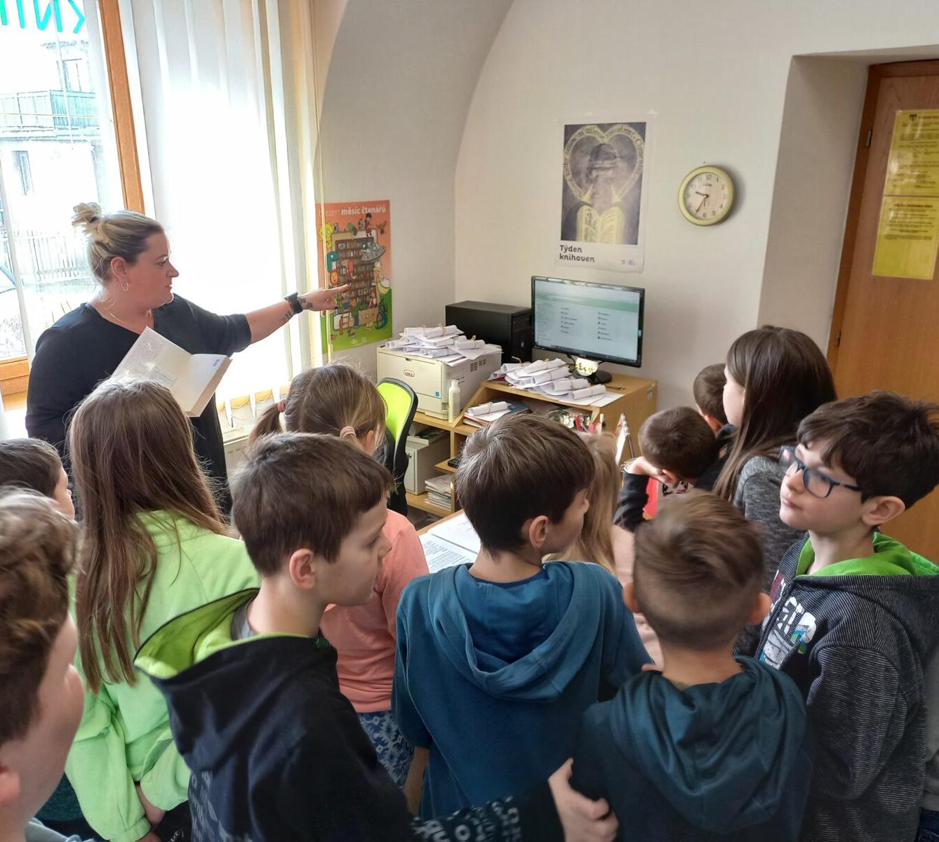 Třeťáčci v místní knihovně - 5