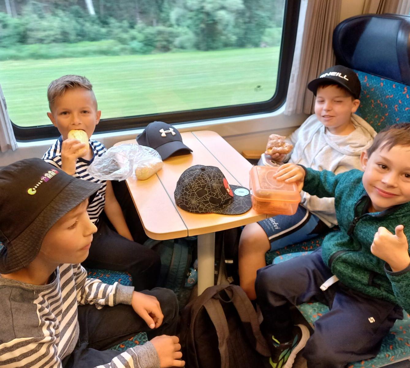 Třetí třída na výletě v Praze - 1