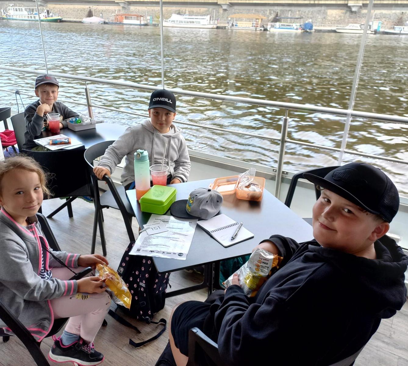 Třetí třída na výletě v Praze - 14