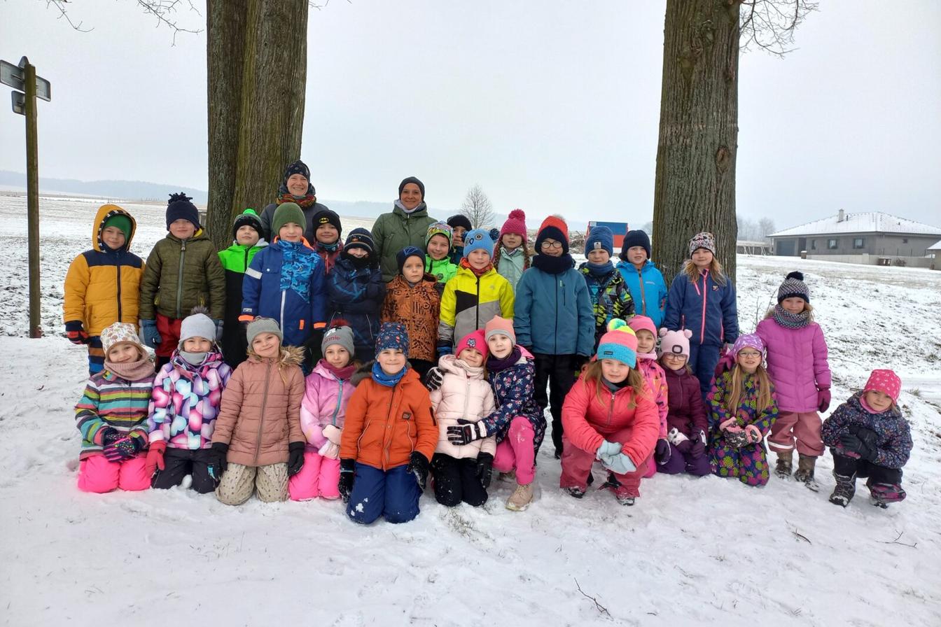 Prvňáčci na sněhu