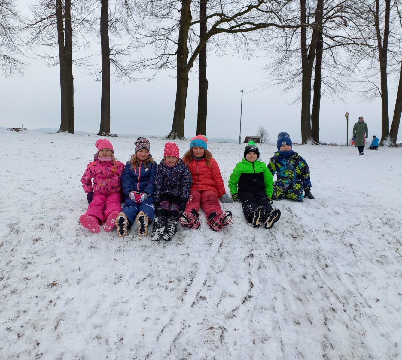 Prvňáčci na sněhu - 5