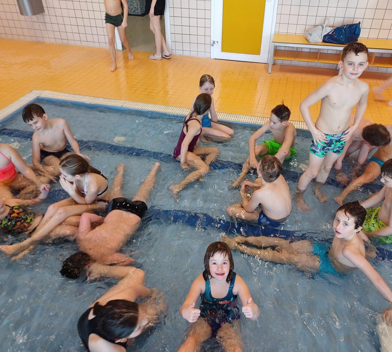 Zahájení plavecké výuky na 1. stupni - 12