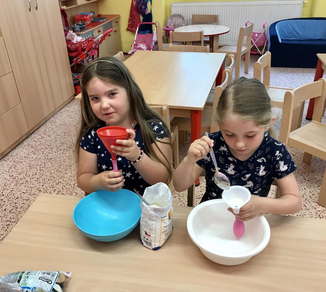 SOVIČKY: ,,DĚTI MAJÍ SVÁTEK" - 14