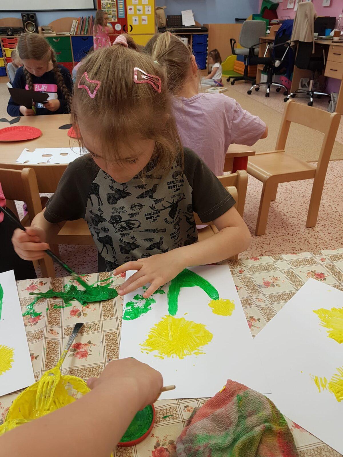 SOVIČKY: ,,JARNÍ LOUKA" - 18