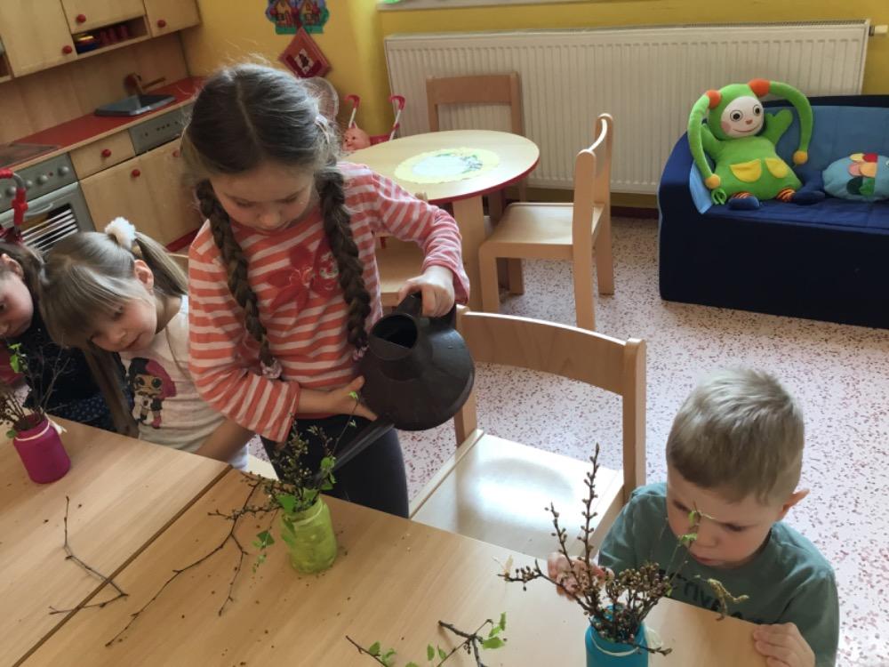 SOVIČKY: ,,PŘIŠLO JARO DO VSI" - 18