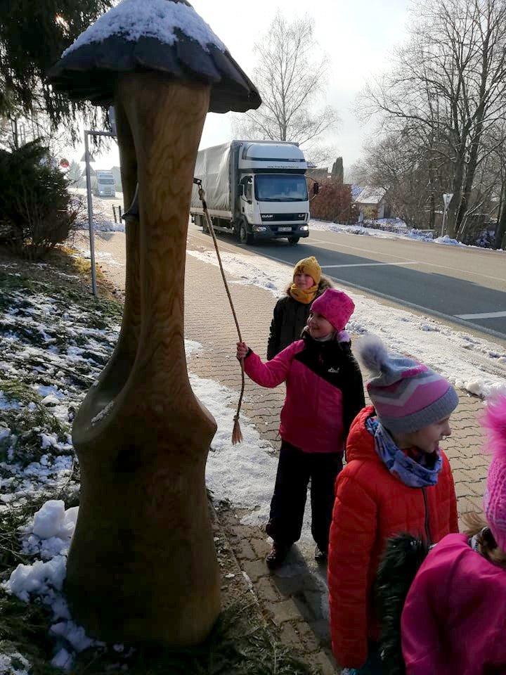 8. 12. Vánoční přání - 4