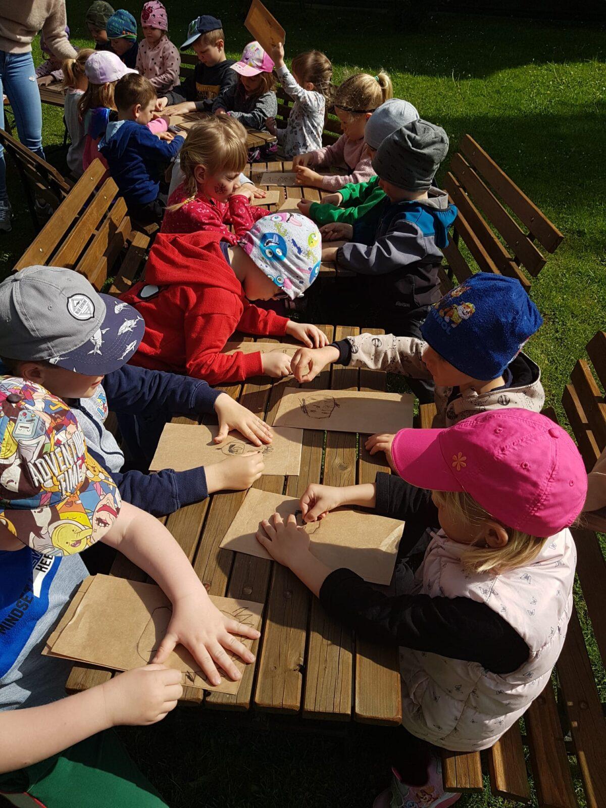 ČARODĚJNICKÝ REJ - 20