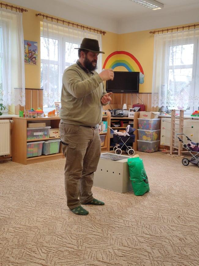 Tvoříme krmítka a LIŠKA - 10