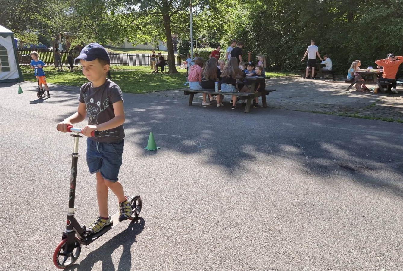 Sportovní hry s deváťáky - 8