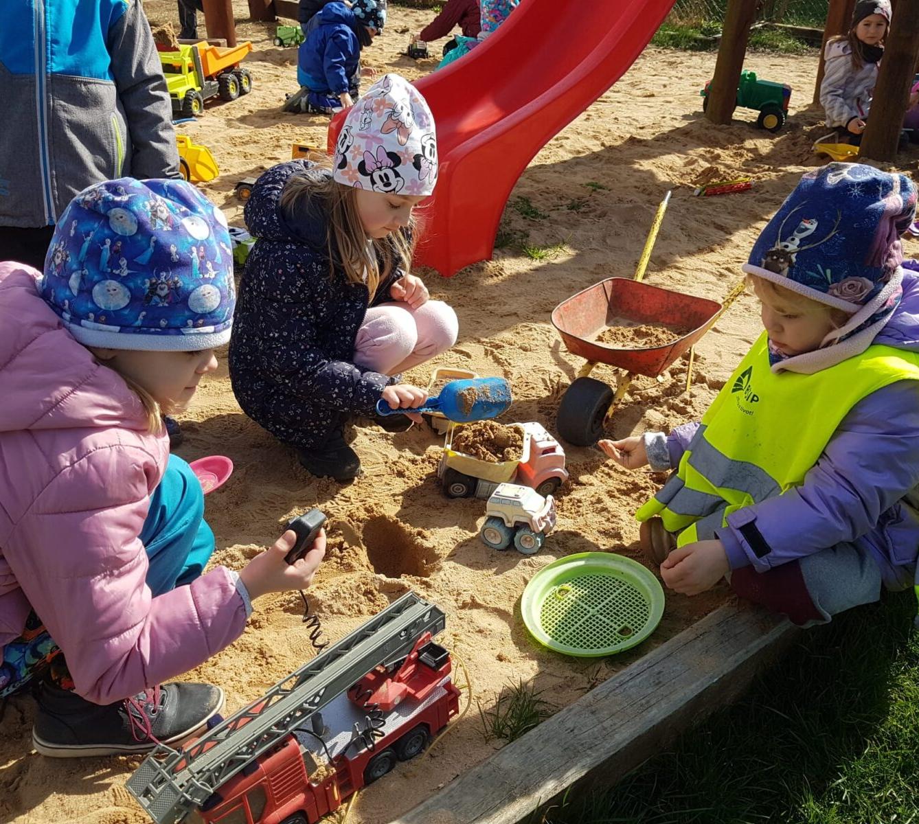 užíváme si pobyt venku - 7