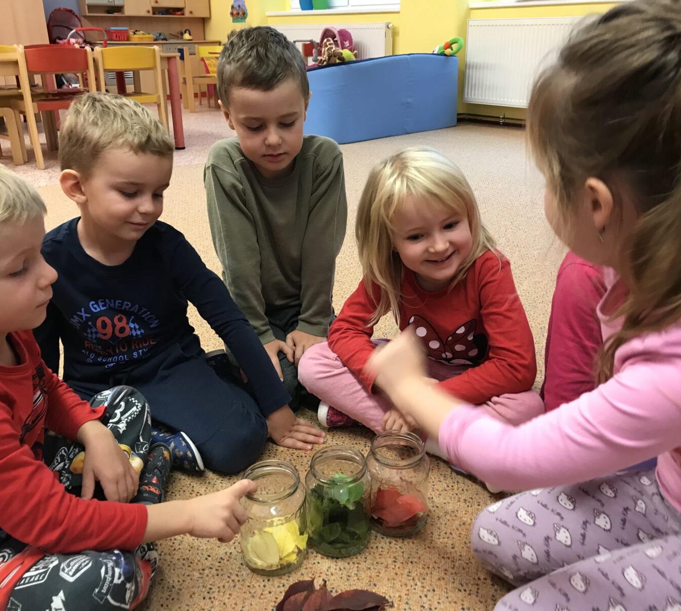 SOVIČKY: ,,čas jablíčkové vůně" - 10