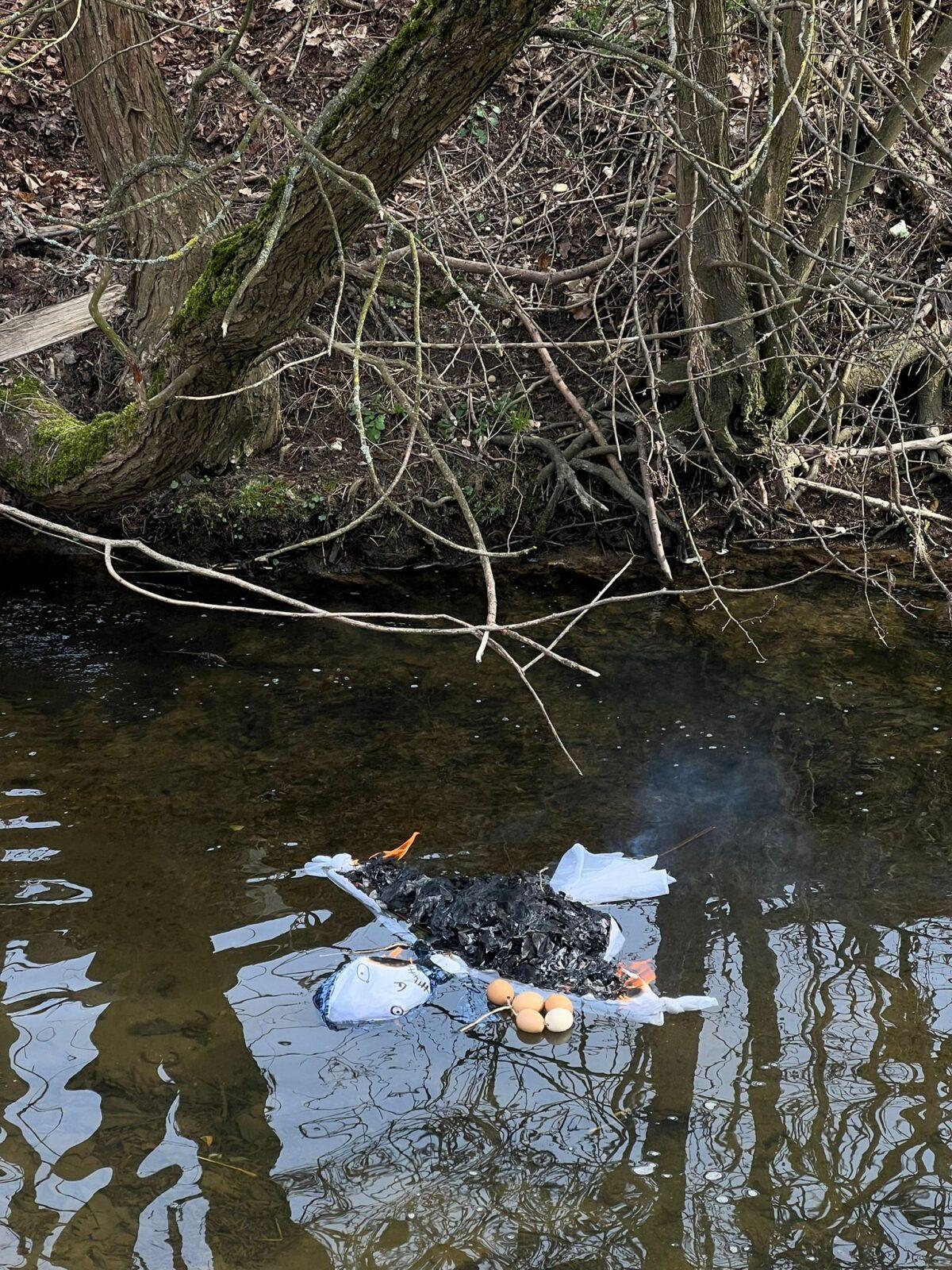 VYNÁŠENÍ MORANY - 24