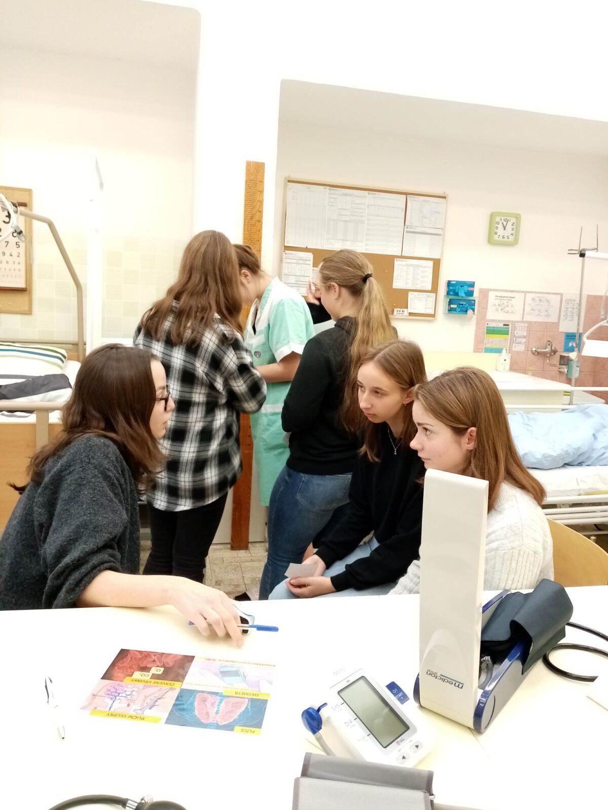 Účast deváťaček na ZDRAVOhrátkách - 2