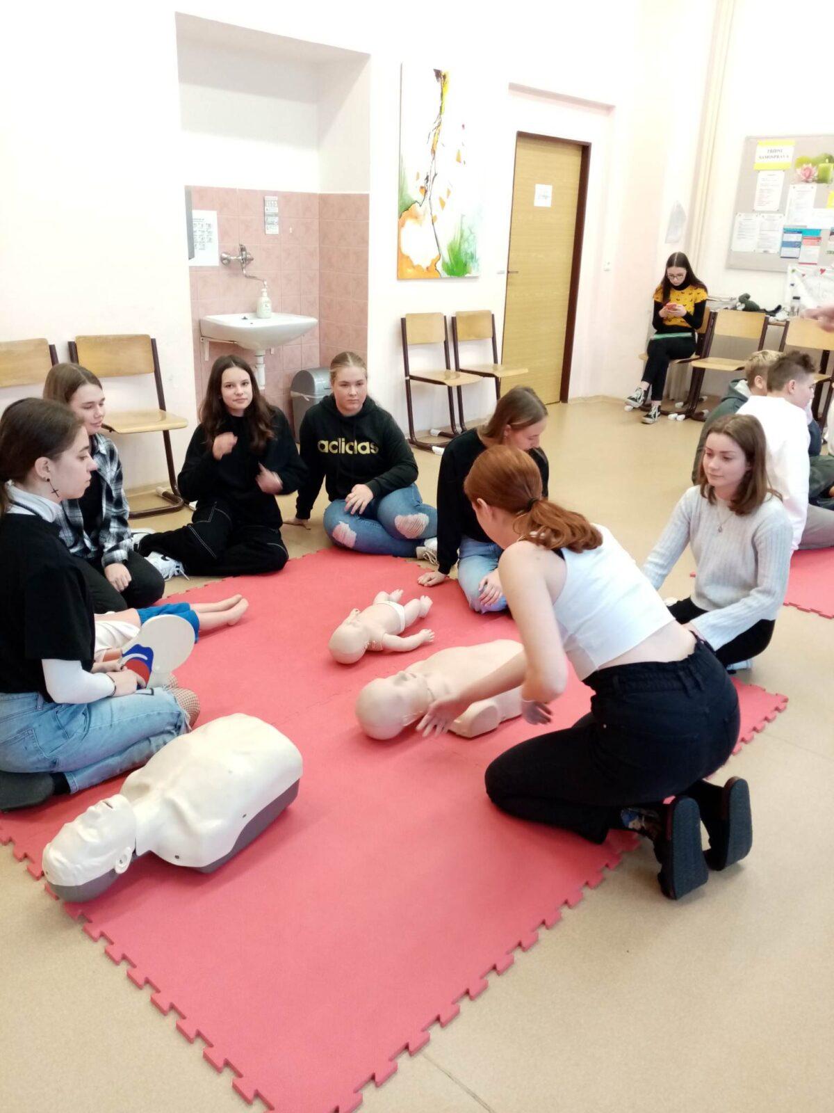 Účast deváťaček na ZDRAVOhrátkách - 6