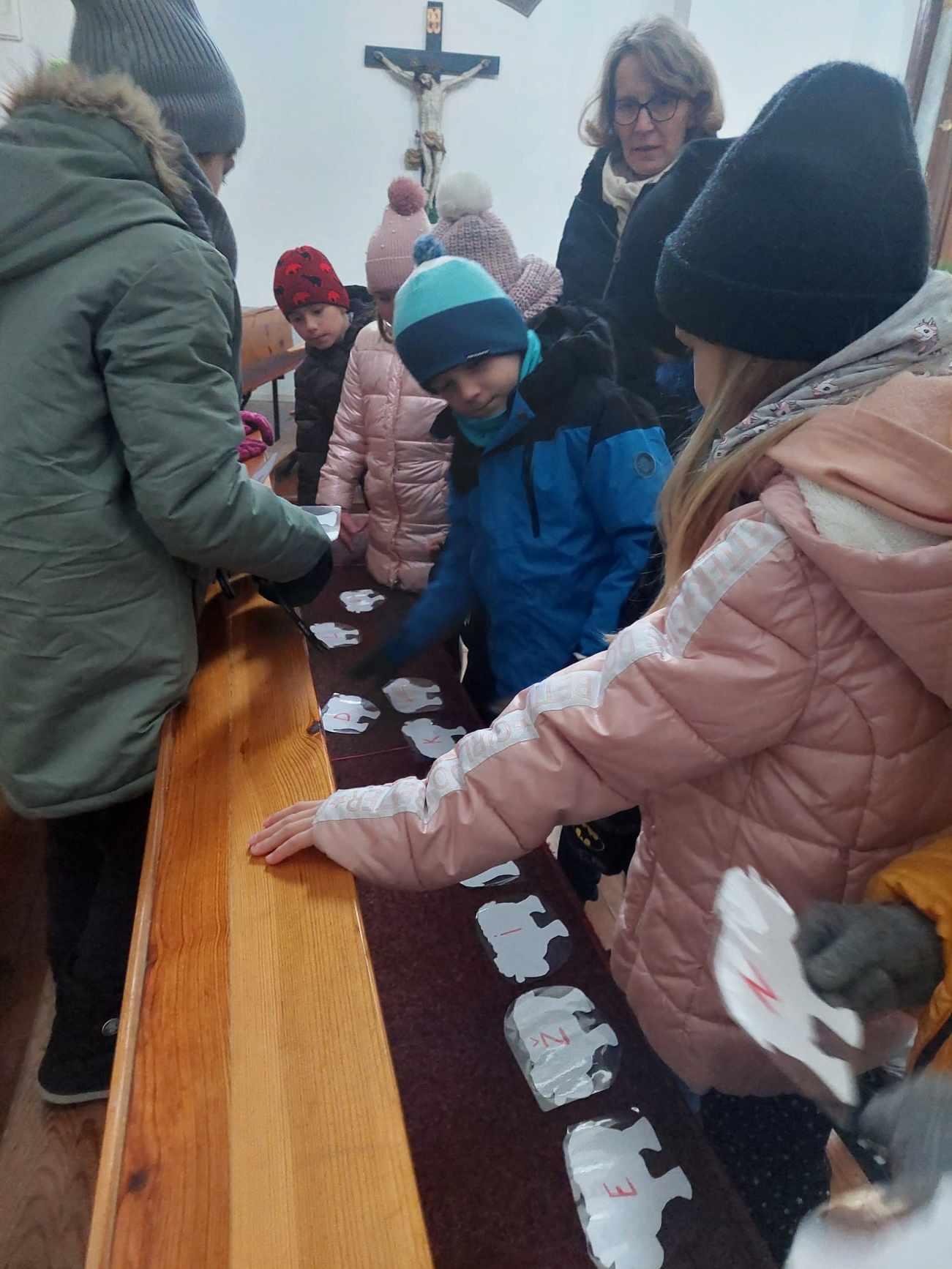 2. + 3. třída a povídání o Adventu - 3